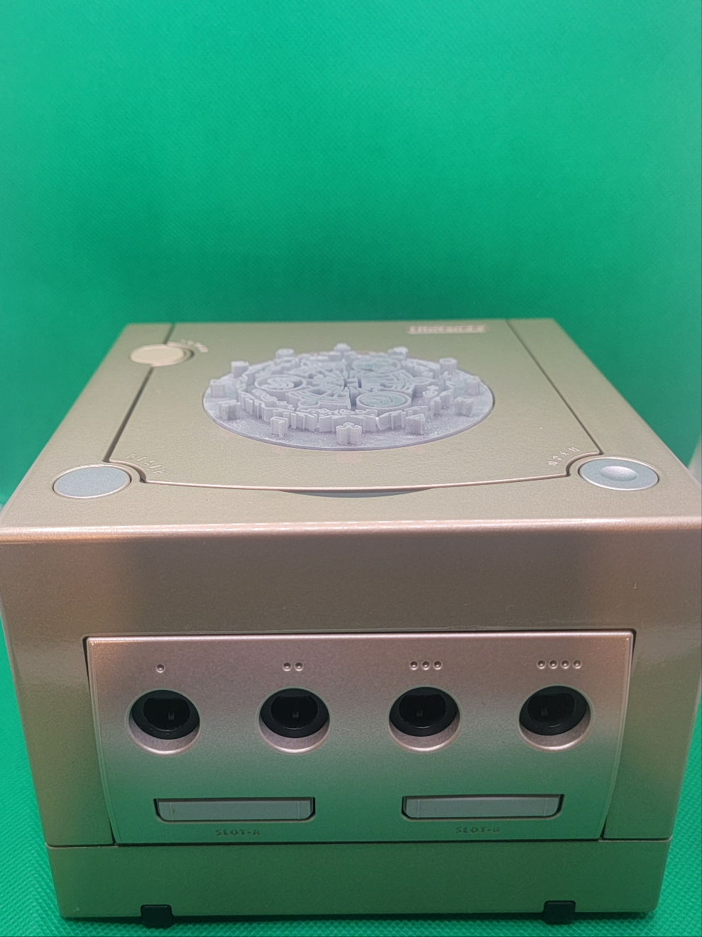 Game Guru Tribute System - Picoboot Bluetooth Gamecube - Champagne Gold (Wind Waker Edition)